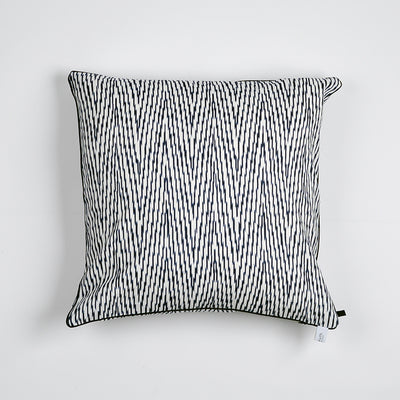 Kissen "IKAT HERRINGBONE" BLUE FANCY 80x80cm   Cotton_Struktur