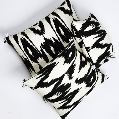 Kissen "IKAT BIG" BLACK FANCY 60x60cm   Cotton_Struktur