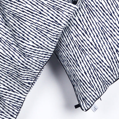 Kissen "IKAT HERRINGBONE" BLUE FANCY 80x80cm   Cotton_Struktur