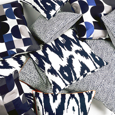 Kissen "IKAT BIG" BLUE FANCY 60x60cm   Cotton_Struktur